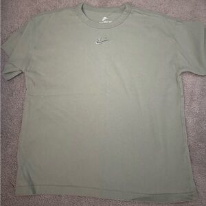 Nike Boys Short Sleeve Loose Tee Bundle